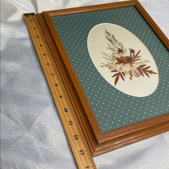 Vintage 90s Rustic Pressed Dried Flower Art Hunter Green Mat Wood Brown Frame - Picture 5 of 8